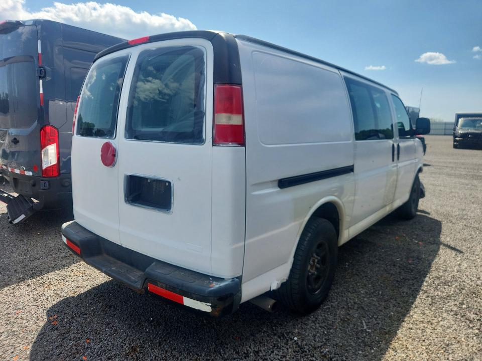 2013 Chevrolet Express 1500 მანქანა იყიდება აუქციონზე, vin: 1GCSGAFX1D1154750, აუქციონის ნომერი: 61421116