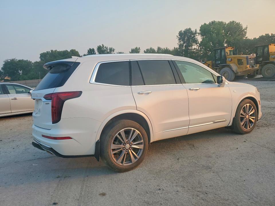 Продаж на аукціоні авто 2021 Cadillac Xt6, vin: 1GYKPDRS5MZ114586, номер лоту: 62781596