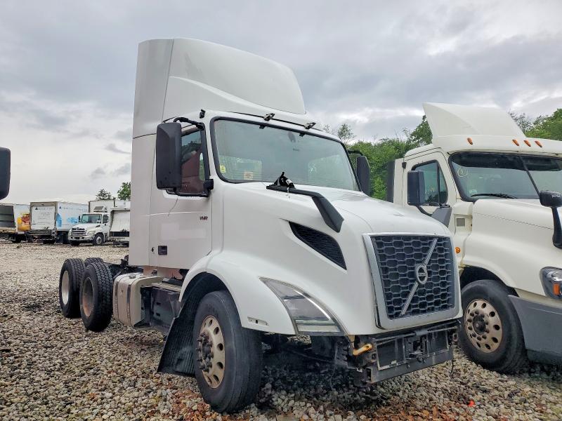 Продаж на аукціоні авто 2019 Volvo Vnr, vin: 4V4WC9EH8KN219254, номер лоту: 60006266