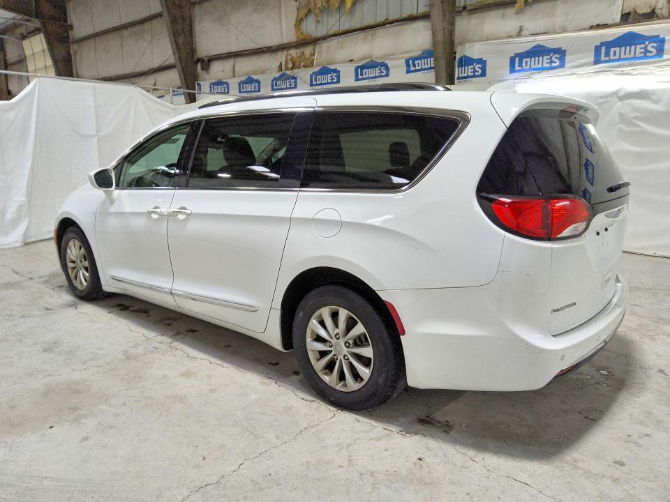 59889016 :رقم المزاد ، 2C4RC1BGXJR141891 vin ، 2018 Chrysler Pacifica مزاد بيع