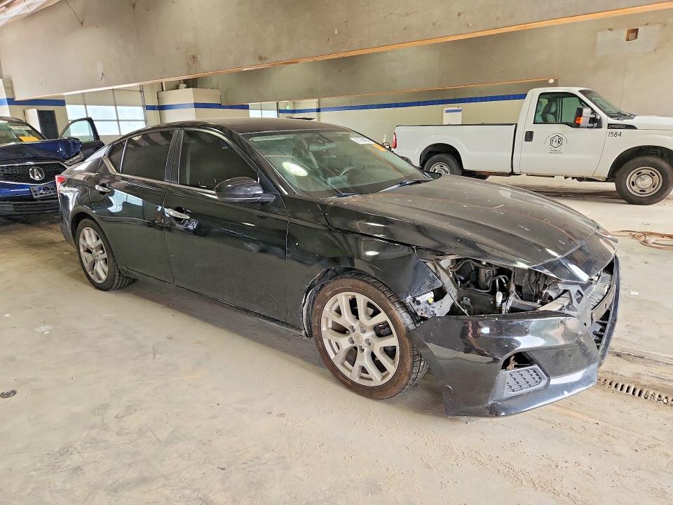 2020 Nissan Altima მანქანა იყიდება აუქციონზე, vin: 1N4BL4BV5LC146581, აუქციონის ნომერი: 61754456