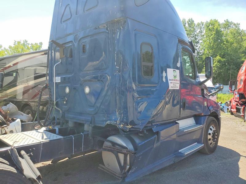 2018 Freightliner Cascadia 126 მანქანა იყიდება აუქციონზე, vin: 3AKJHHDRXJSJY3618, აუქციონის ნომერი: 59349396