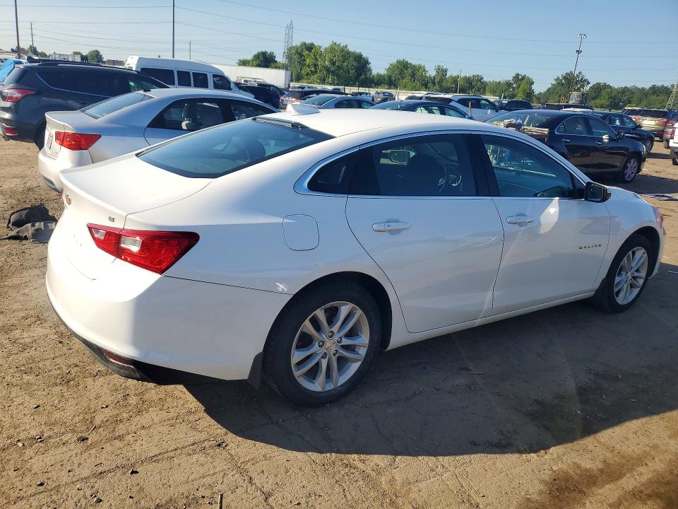 Aukcja sprzedaży 2018 Chevrolet Malibu, vin: 1G1ZD5ST8JF223121, numer aukcji: 62313986