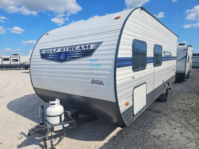 60454546 :رقم المزاد ، 1NL1G2218NG010009 vin ، 2022 Gulf Stream Trailers مزاد بيع