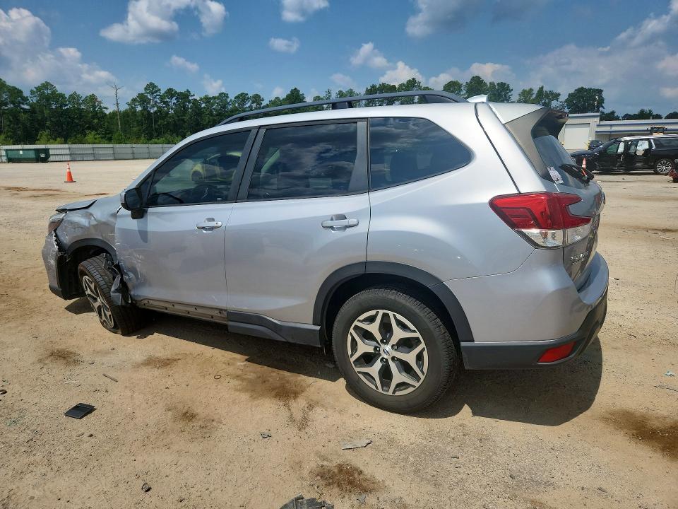 2020 Subaru Forester მანქანა იყიდება აუქციონზე, vin: JF2SKAGC3LH561907, აუქციონის ნომერი: 62679826