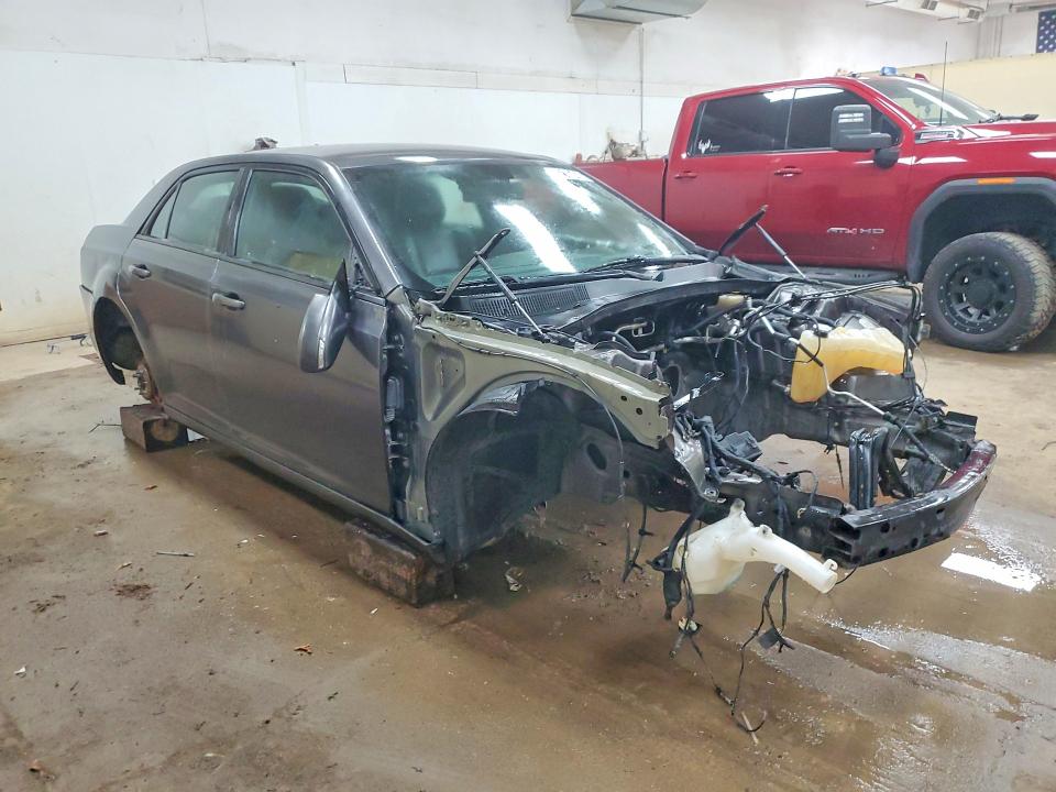 2021 Chrysler 300 მანქანა იყიდება აუქციონზე, vin: 2C3CCABG8MH506976, აუქციონის ნომერი: 62165436