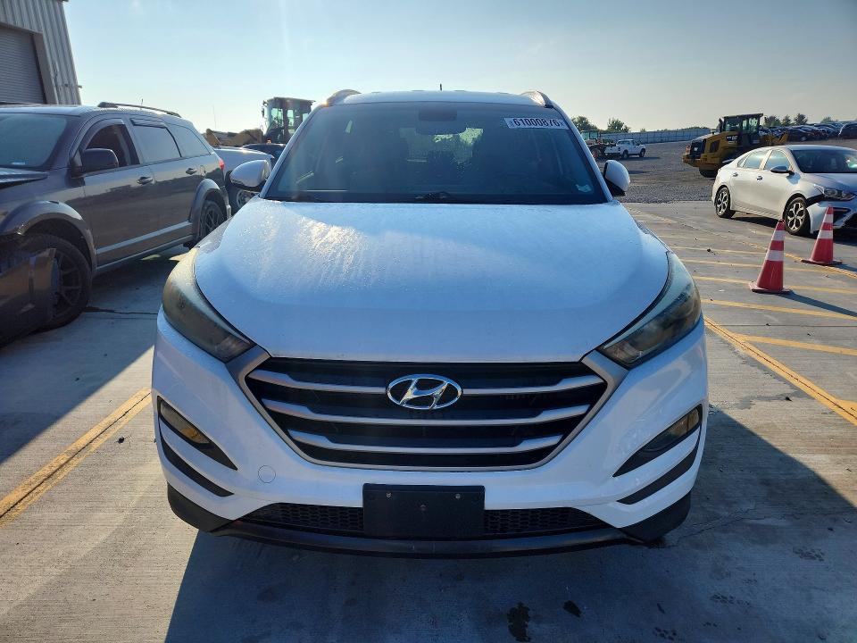 2016 Hyundai Tucson მანქანა იყიდება აუქციონზე, vin: KM8J3CA29GU259923, აუქციონის ნომერი: 61000876