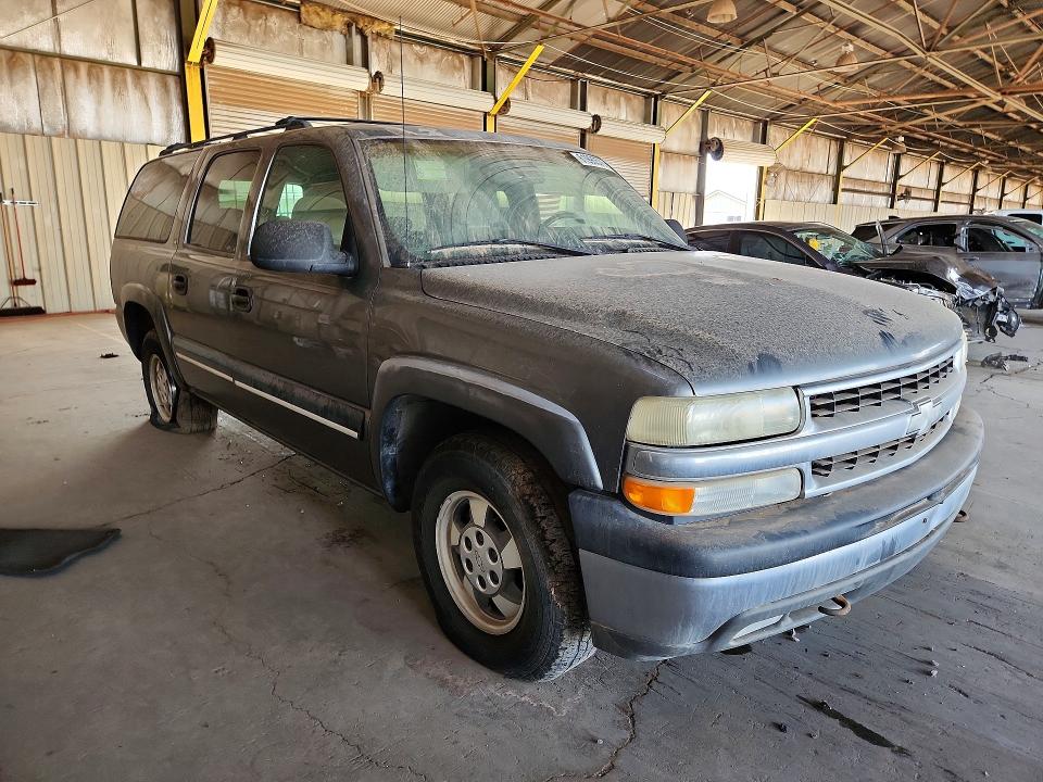 Продажа на аукционе авто 2001 Chevrolet Suburban, vin: 3GNFK16T81G196608, номер лота: 61990576