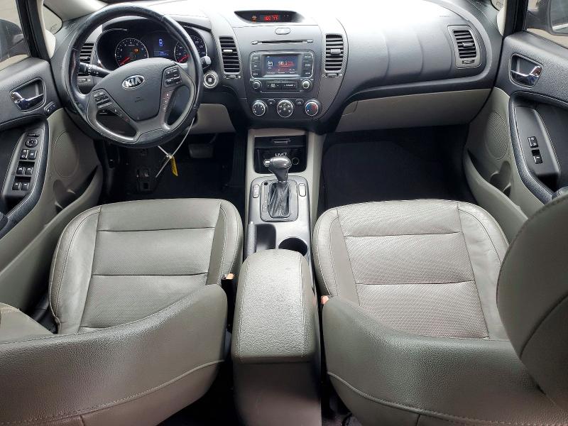 61933866 :رقم المزاد ، KNAFZ4A89F5338436 vin ، 2015 Kia Forte مزاد بيع