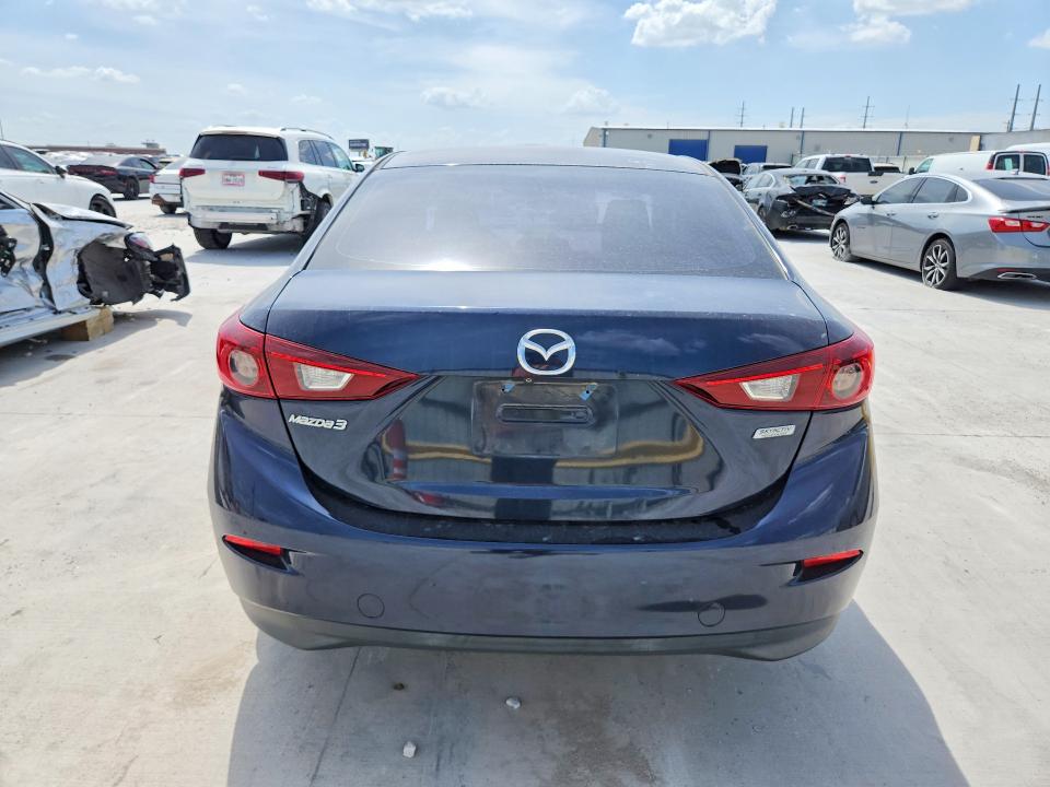 62881316 :رقم المزاد ، 3MZBN1U74HM116623 vin ، 2017 Mazda 3 مزاد بيع