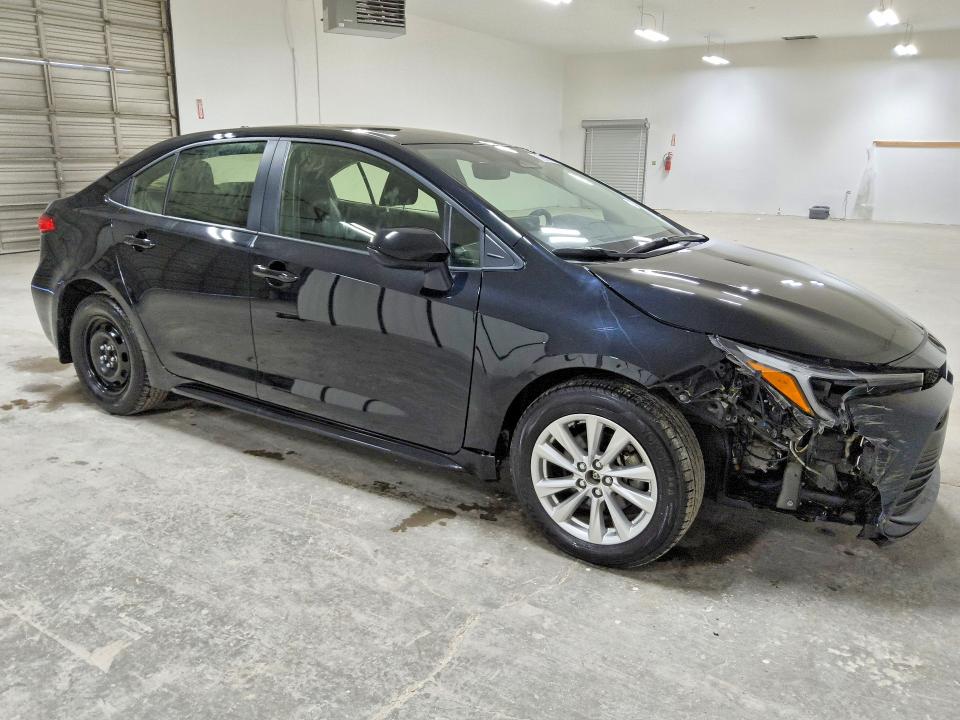 62076306 :رقم المزاد ، JTDBCMFE8T3111652 vin ، 2026 Toyota Corolla Hybrid مزاد بيع