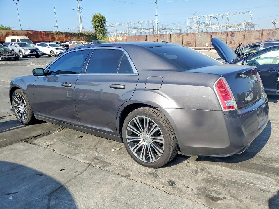 Продажа на аукционе авто 2013 Chrysler 300, vin: 2C3CCABG5DH547257, номер лота: 63011416