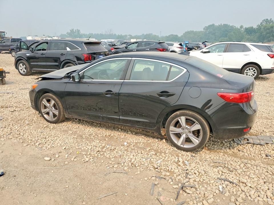 61224166 :رقم المزاد ، 19VDE1F54DE002836 vin ، 2013 Acura Ilx مزاد بيع