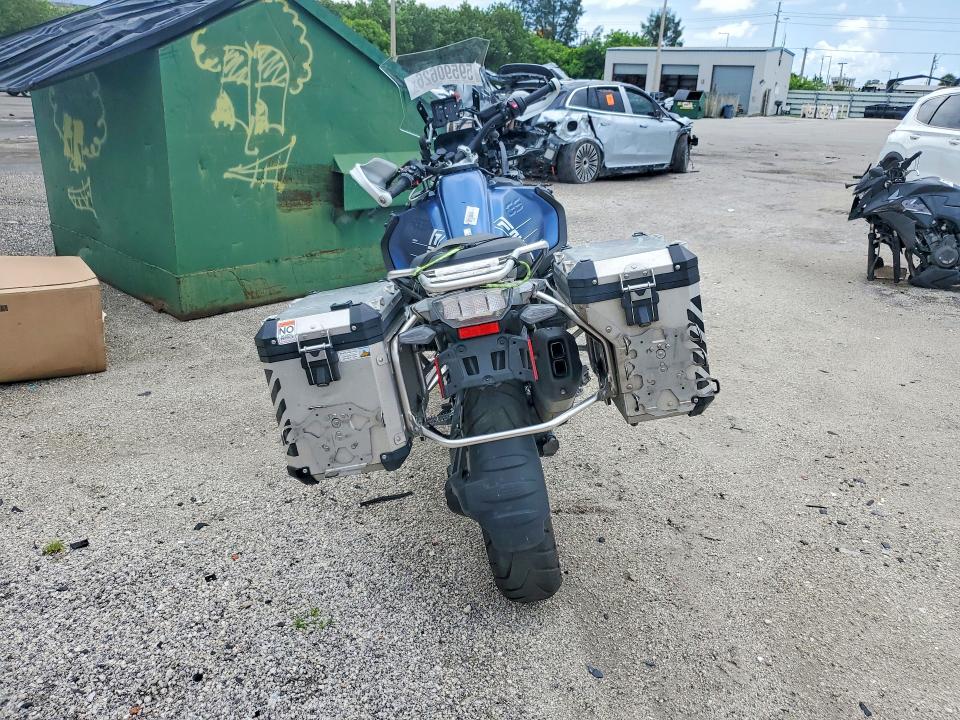 Продажа на аукционе авто 2023 Bmw R 1250, vin: WB10M1307P6H42358, номер лота: 59590626