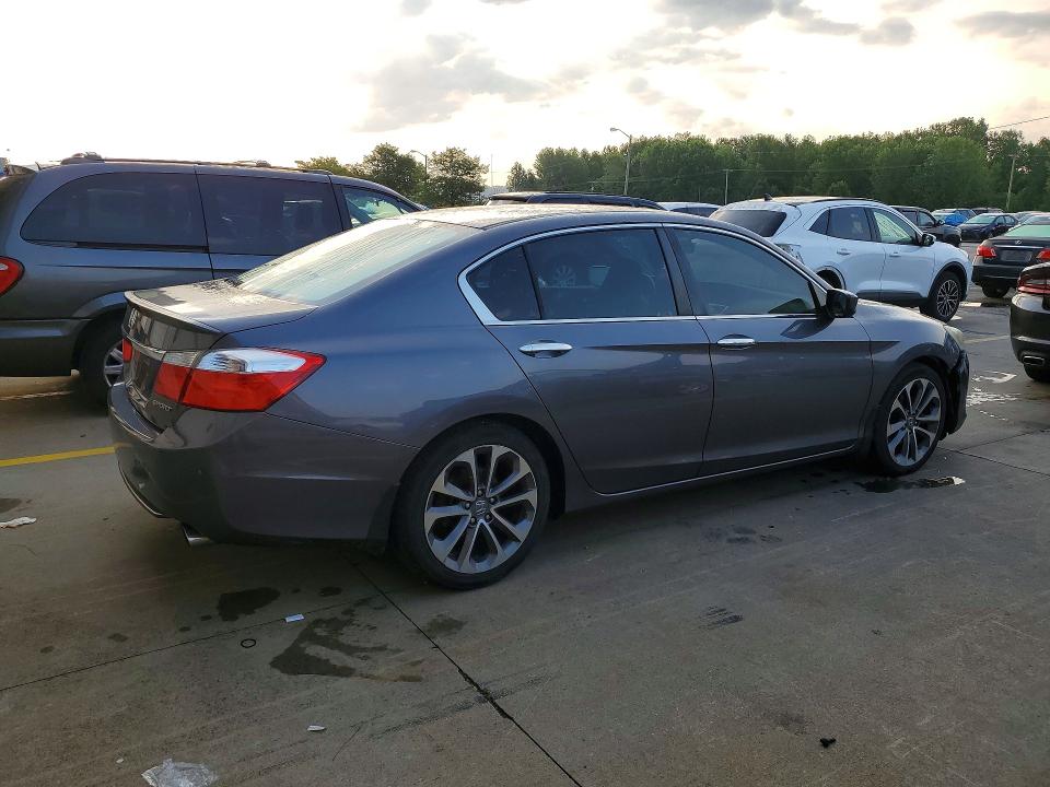 2014 Honda Accord მანქანა იყიდება აუქციონზე, vin: 1HGCR2F56EA165815, აუქციონის ნომერი: 61675246