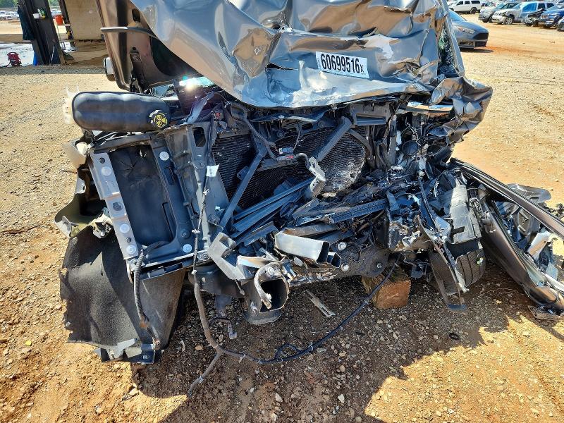 Продажа на аукционе авто 2018 Chevrolet Suburban, vin: 1GNSKHKC9JR254223, номер лота: 60699516