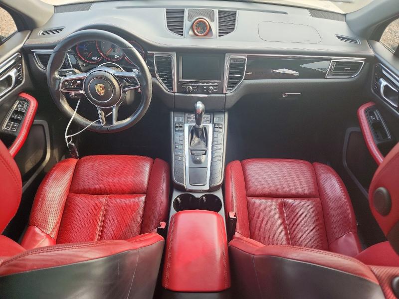 60936116 :رقم المزاد ، WP1AB2A50GLB48449 vin ، 2016 Porsche Macan مزاد بيع