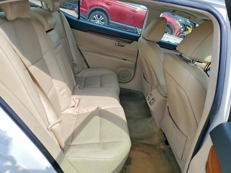 61922716 :رقم المزاد ، JTHBW1GG8D2033661 vin ، 2013 Lexus Es مزاد بيع
