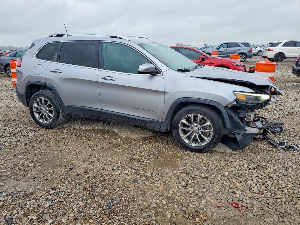62301476 :رقم المزاد ، 1C4PJLLB8KD151304 vin ، 2019 Jeep Cherokee مزاد بيع