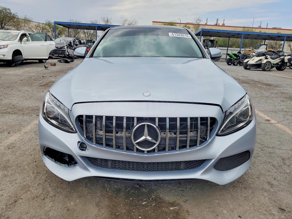 2015 Mercedes-benz C მანქანა იყიდება აუქციონზე, vin: 55SWF4JB7FU068563, აუქციონის ნომერი: 61342616