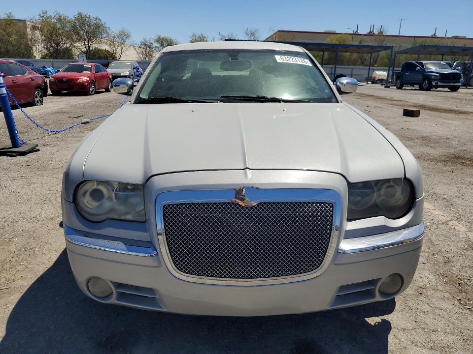 63223126 :رقم المزاد ، 2C3LA63H46H200483 vin ، 2006 Chrysler 300c مزاد بيع