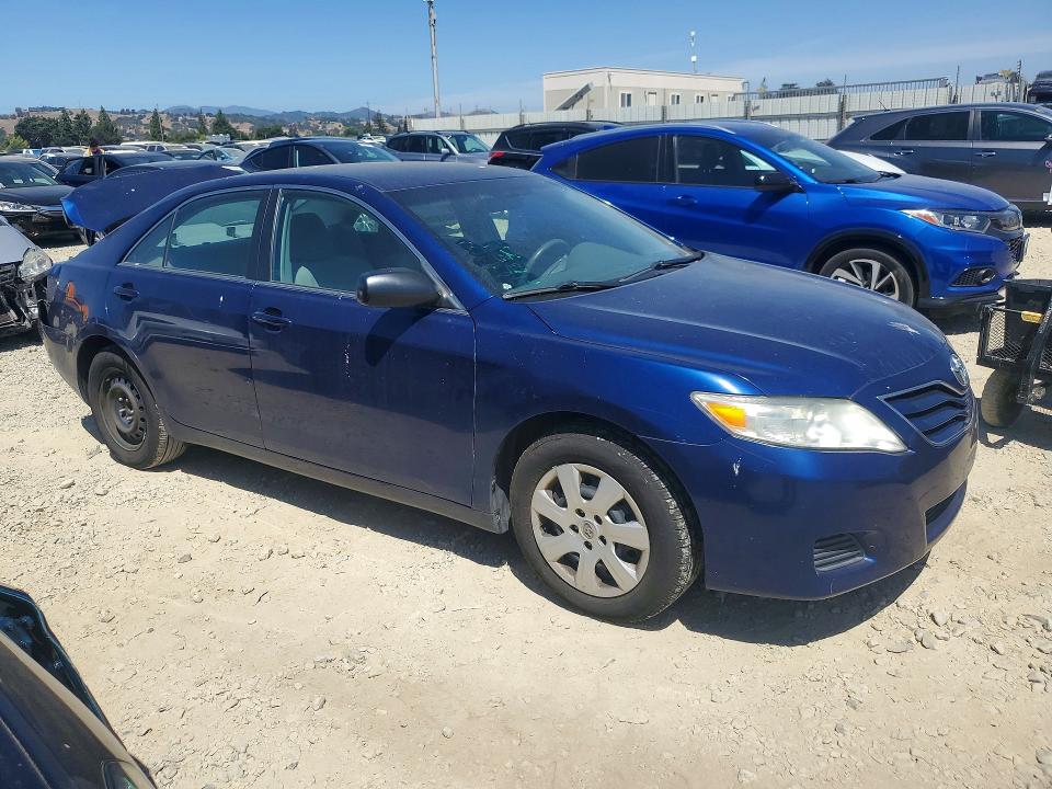 59775616 :رقم المزاد ، 4T1BF3EK2BU764698 vin ، 2011 Toyota Camry مزاد بيع