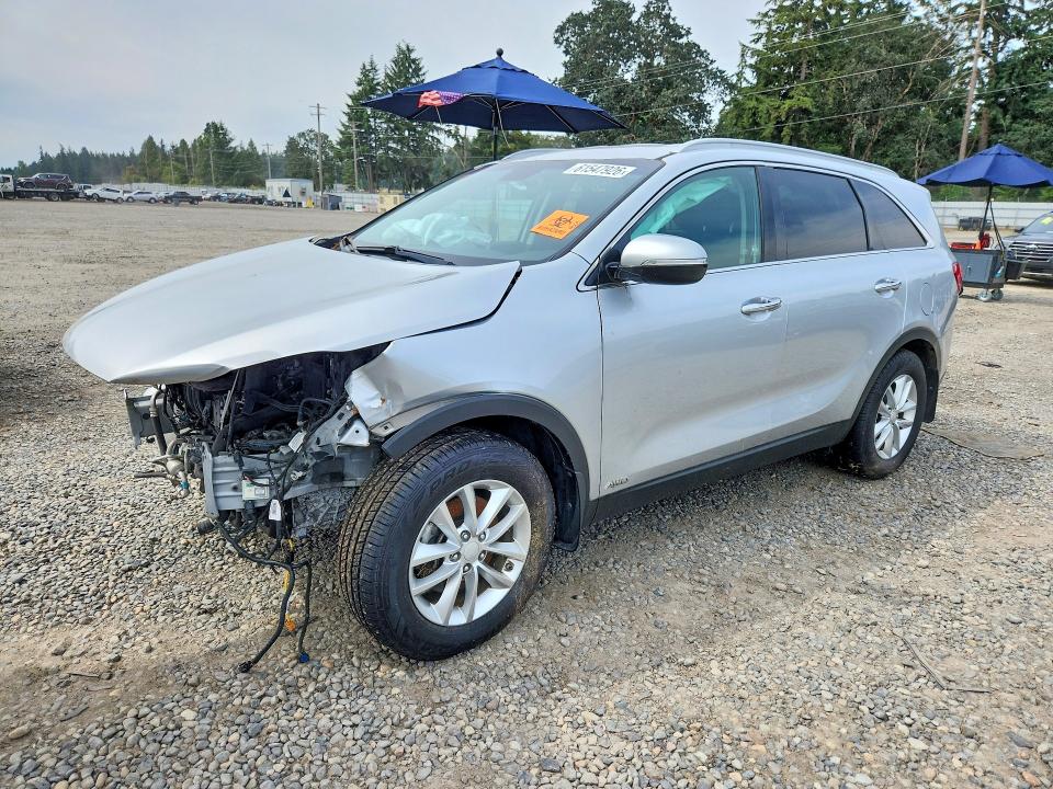 61547926 :رقم المزاد ، 5XYPGDA31GG098308 vin ، 2016 Kia Sorento مزاد بيع
