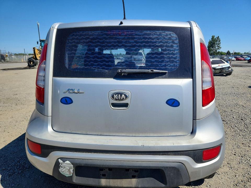 60522176 :رقم المزاد ، KNDJT2A56D7774932 vin ، 2013 Kia Soul مزاد بيع