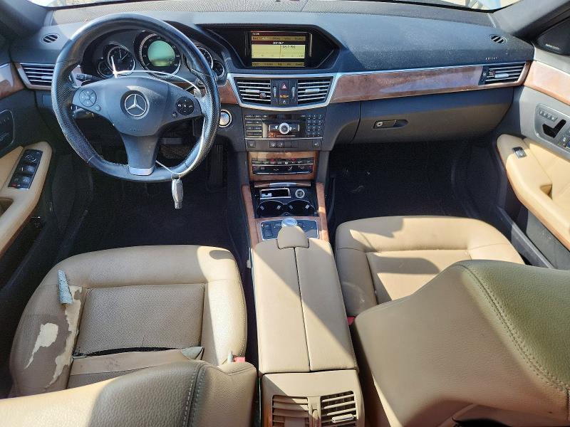 61061186 :رقم المزاد ، WDDHF8HB4AA115580 vin ، 2010 Mercedes-benz E مزاد بيع
