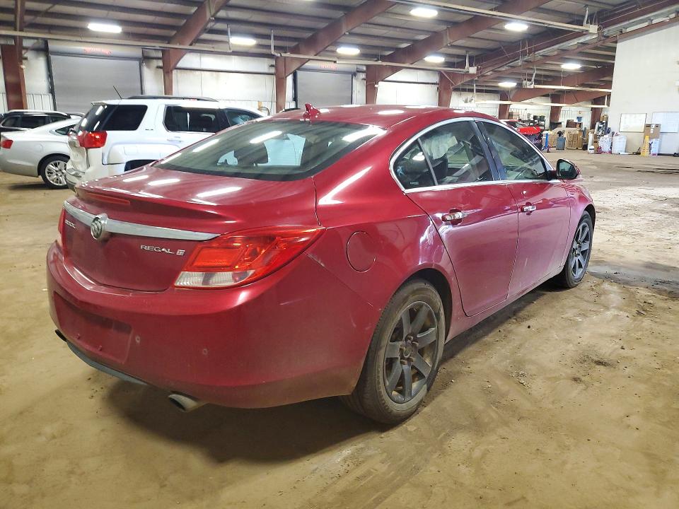 59984556 :رقم المزاد ، 2G4GU5EV2C9166143 vin ، 2012 Buick Regal مزاد بيع