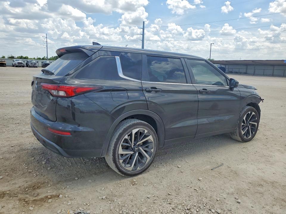 2022 Mitsubishi Outlander მანქანა იყიდება აუქციონზე, vin: JA4J3TA82NZ040532, აუქციონის ნომერი: 60088286
