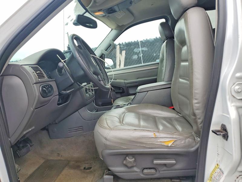 Продажа на аукционе авто 2004 Ford Explorer, vin: 1FMZU73E94ZB00462, номер лота: 63656346
