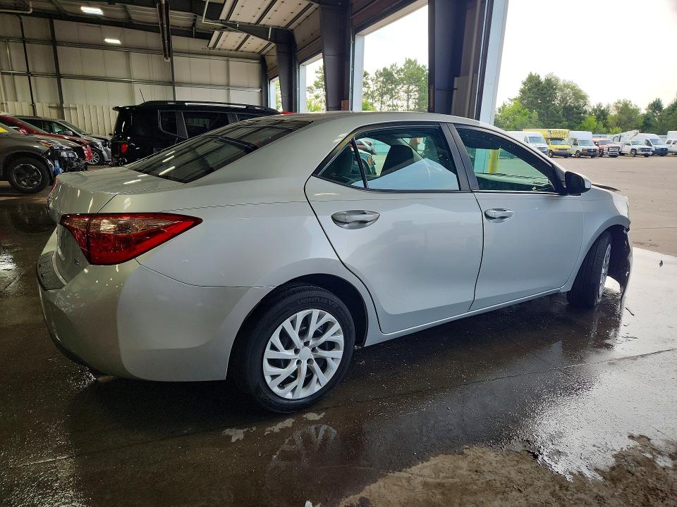 Aukcja sprzedaży 2018 Toyota Corolla, vin: 2T1BURHE8JC000868, numer aukcji: 62998356