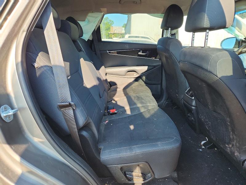 62675076 :رقم المزاد ، 5XYPGDA57KG492177 vin ، 2019 Kia Sorento مزاد بيع