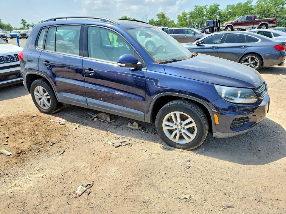 Продаж на аукціоні авто 2016 Volkswagen Tiguan, vin: WVGBV7AX8GW528645, номер лоту: 59700076