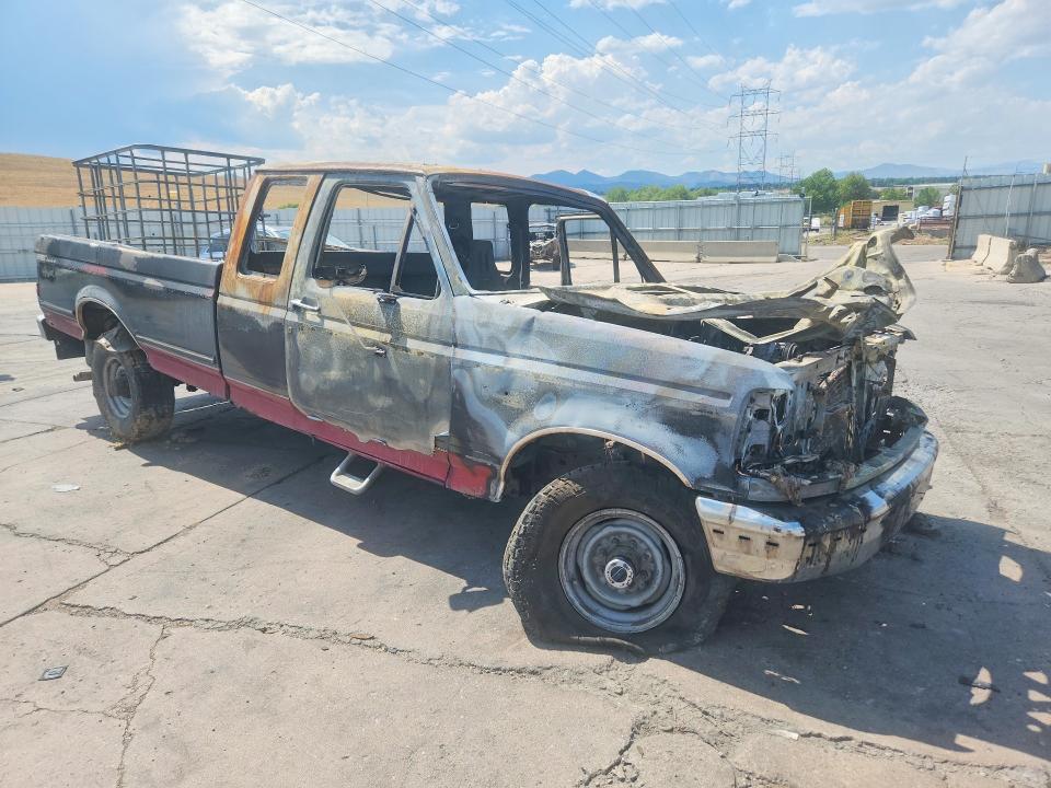 1992 Ford F250 მანქანა იყიდება აუქციონზე, vin: 1FTHX26G6NKA00854, აუქციონის ნომერი: 60801396