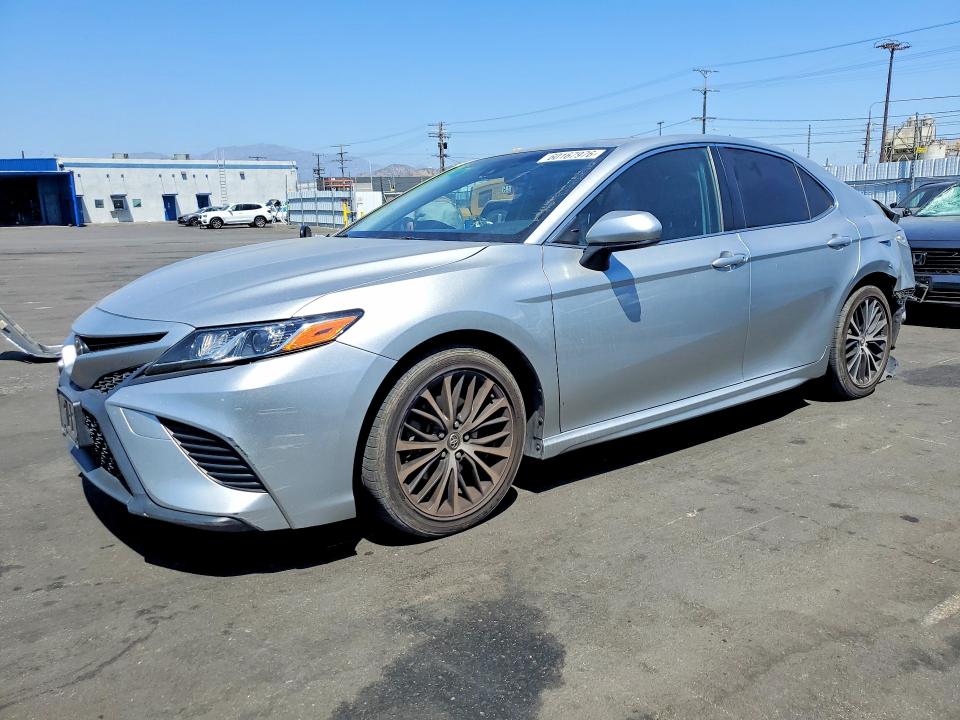 Продаж на аукціоні авто 2018 Toyota Camry, vin: JTNB11HK0J3024392, номер лоту: 60167976