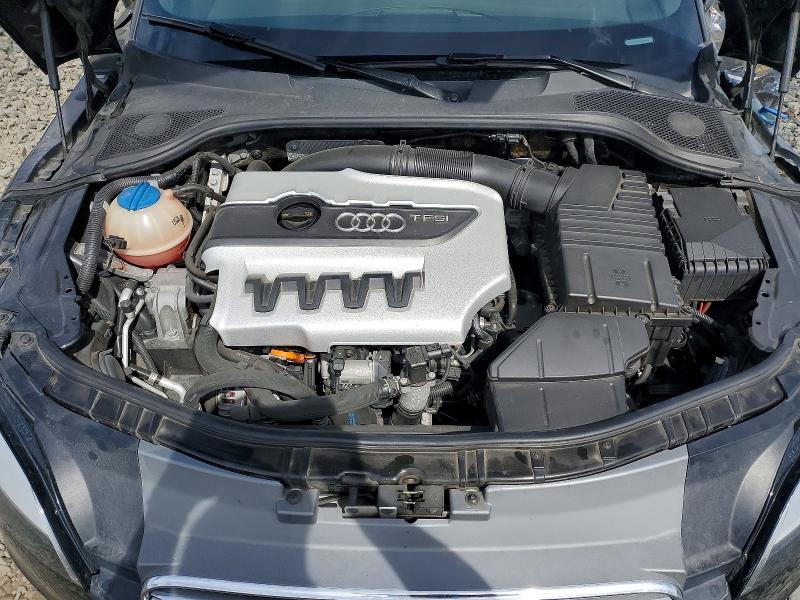 59853706 :رقم المزاد ، TRUS1AFK2B1025845 vin ، 2011 Audi Tts مزاد بيع