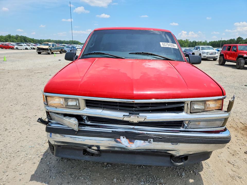 60794006 :رقم المزاد ، 1GCEK14R2WZ116108 vin ، 1998 Chevrolet Gmt-400 مزاد بيع