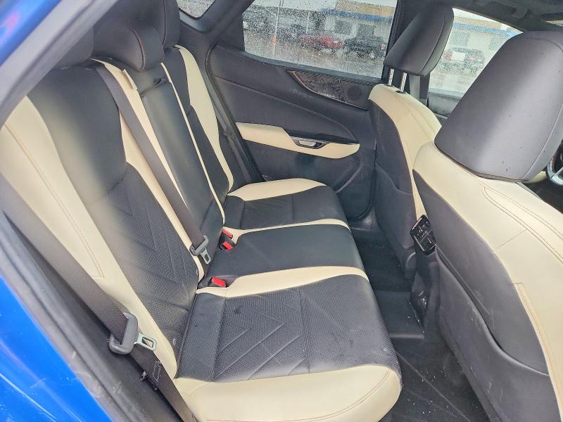 61369526 :رقم المزاد ، JTJHKCFZ4P2015214 vin ، 2023 Lexus Nx مزاد بيع