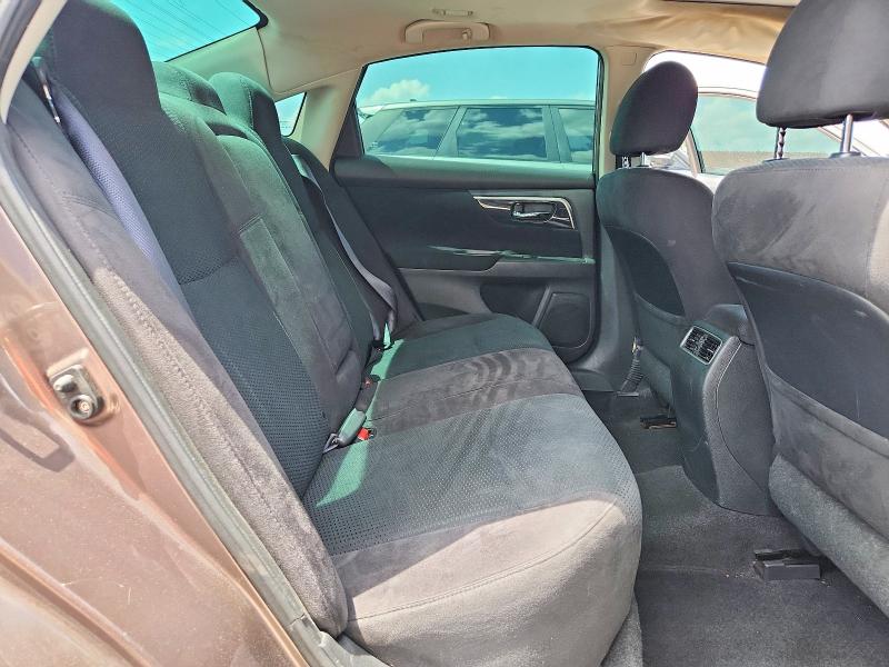 2014 Nissan Altima მანქანა იყიდება აუქციონზე, vin: 1N4AL3AP5EC129744, აუქციონის ნომერი: 61147386