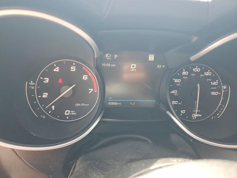 62447606 :رقم المزاد ، ZASPAKBN0N7D33837 vin ، 2022 Alfa Romeo Stelvio مزاد بيع