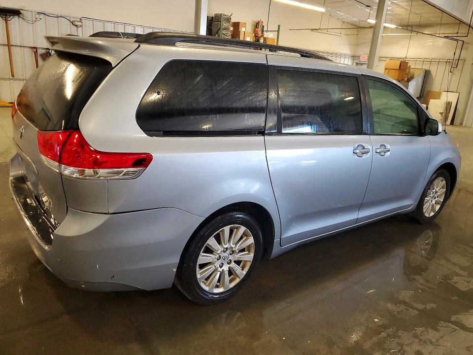Aukcja sprzedaży 2013 Toyota Sienna, vin: 5TDDK3DC4DS050887, numer aukcji: 60565186