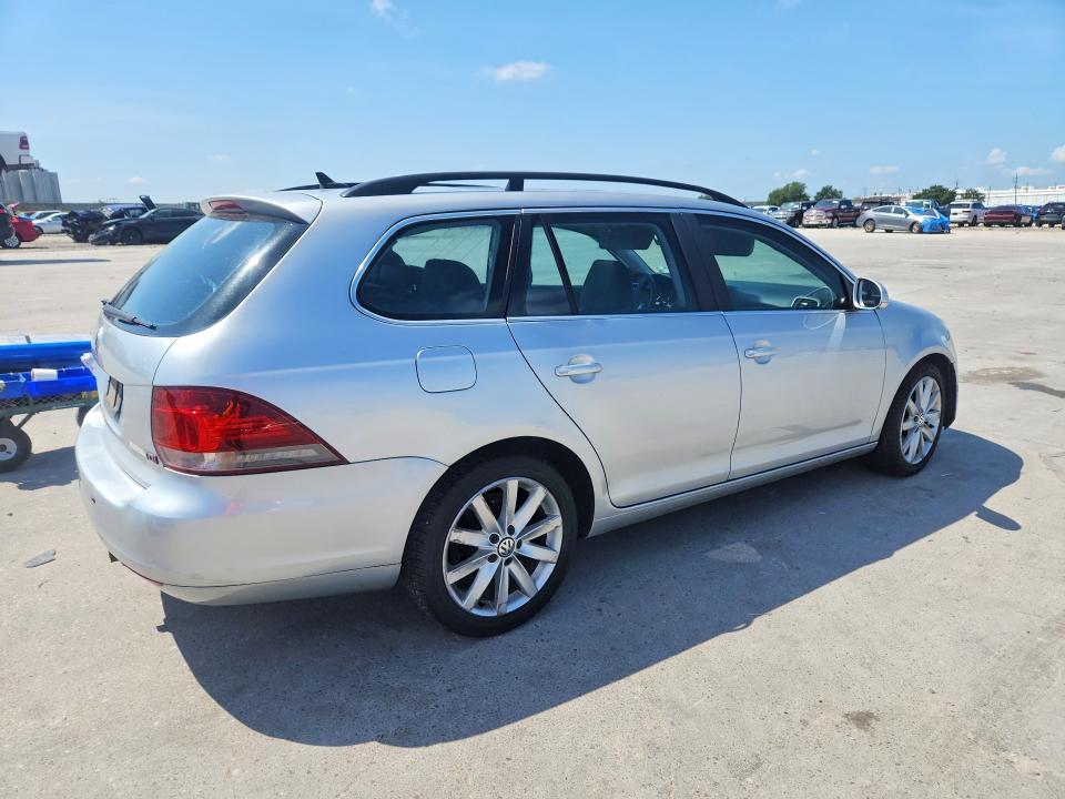 Продажа на аукционе авто 2014 Volkswagen Jetta, vin: 3VWPL7AJ4EM601046, номер лота: 61999966