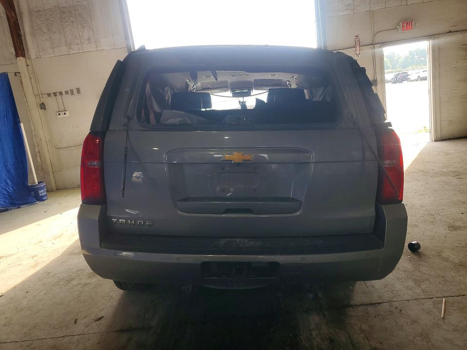 61855966 :رقم المزاد ، 1GNSKBKC3LR112479 vin ، 2020 Chevrolet Tahoe مزاد بيع