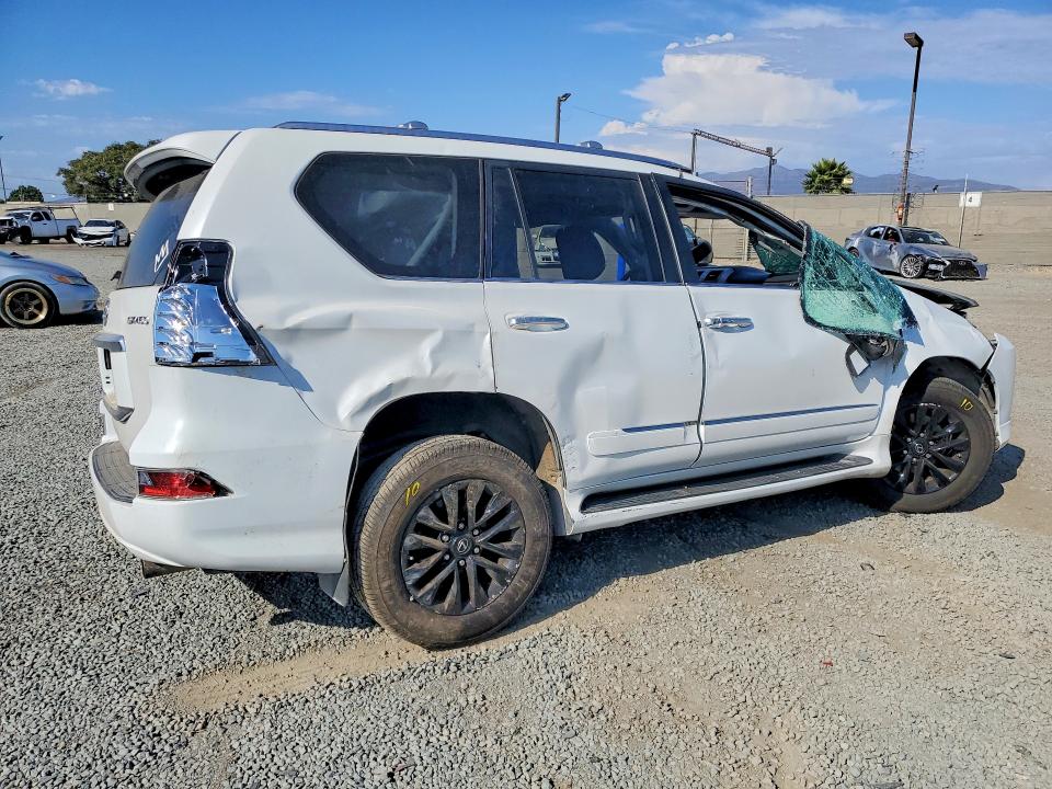 2016 Lexus Gx მანქანა იყიდება აუქციონზე, vin: JTJBM7FX9G5131044, აუქციონის ნომერი: 59732666