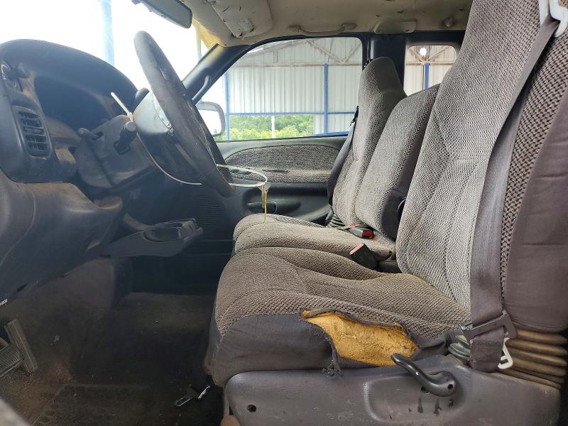 59333026 :رقم المزاد ، 1B7HC13Z4WJ237877 vin ، 1998 Dodge Ram 1500 مزاد بيع