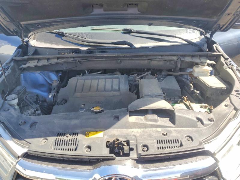 Продажа на аукционе авто 2014 Toyota Highlander, vin: 5TDJKRFH1ES008922, номер лота: 61473946