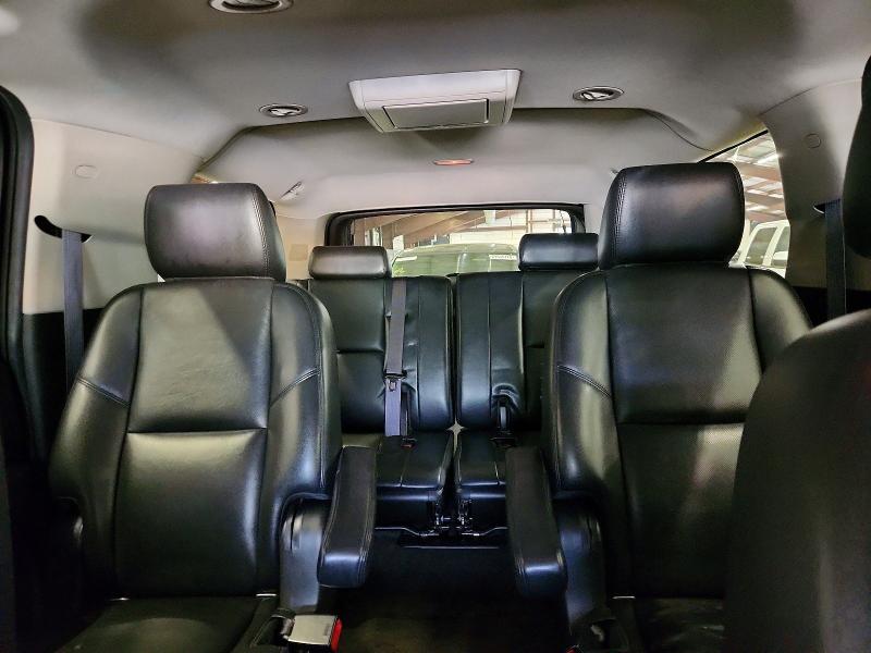 2014 Chevrolet Suburban მანქანა იყიდება აუქციონზე, vin: 1GNSCKE01ER106780, აუქციონის ნომერი: 61282296