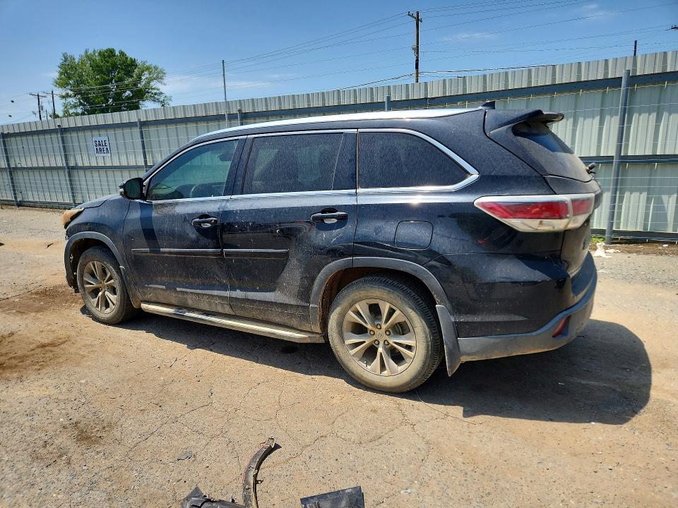 63186086 :رقم المزاد ، 5TDKKRFH0FS089658 vin ، 2015 Toyota Highlander مزاد بيع